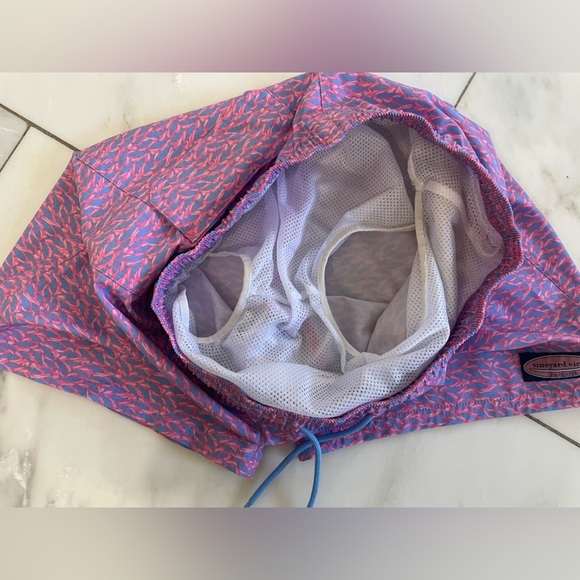 Vineyard Vines youth large, two for one, 2 pairs printed swim trunks w/ netting - Picture 12 of 15